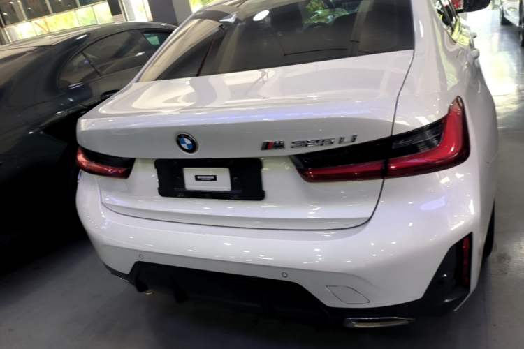 Used BMW 3 Series 2023 325Li M Sport Package Rear
