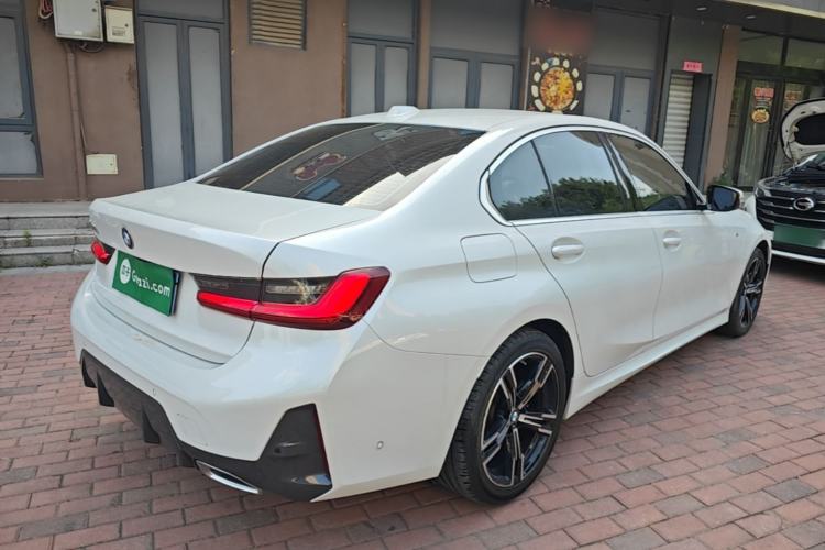 Used BMW 3 Series 2023 325i M Sport Package Rear Right 45 Deg