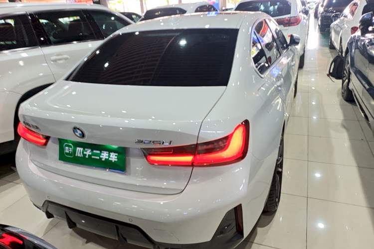 Used BMW 3 Series 2023 320Li M Sport Package Rear Right 45 Deg