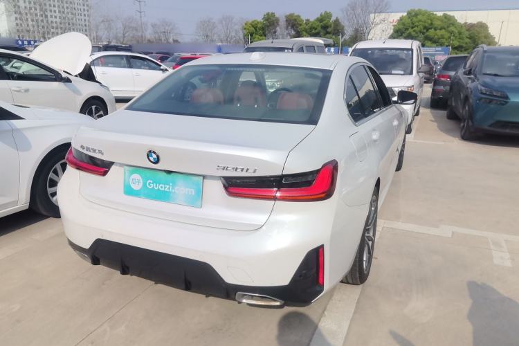 Used BMW 3 Series 2023 320Li M Sport Package Rear Right 45 Deg