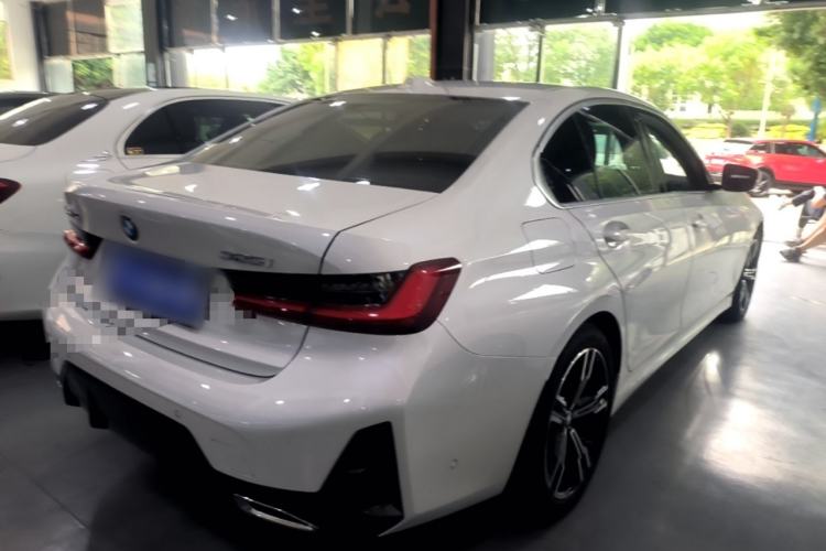 Used BMW 3 Series 2023 325i M Sport Package Rear Right 45 Deg