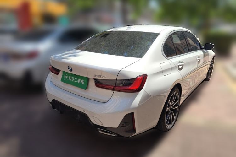 Used BMW 3 Series 2023 320i M Sport Package Rear Right 45 Deg
