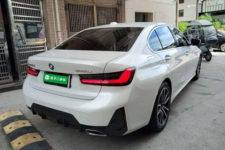 Used BMW 3 Series 2023 320Li M Sport Package Rear Right 45 Deg