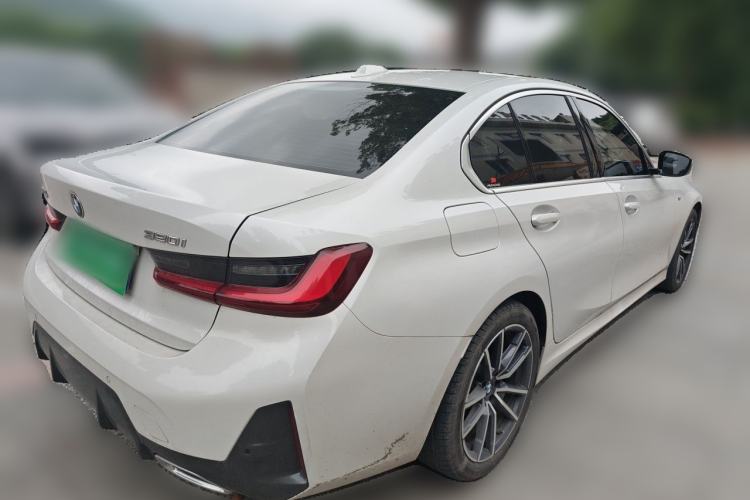 Used BMW 3 Series 2023 320i M Sport Package Rear Right 45 Deg