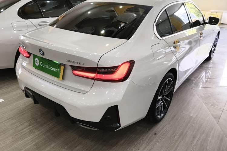 Used BMW 3 Series 2023 320Li M Sport Package Rear Right 45 Deg