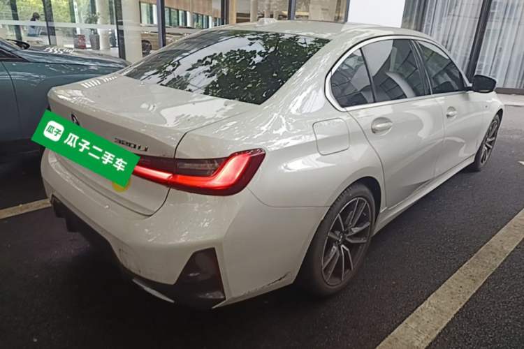 Used BMW 3 Series 2023 320Li M Sport Package Rear Right 45 Deg