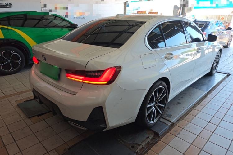 Used BMW 3 Series 2023 320Li M Sport Package Rear Right 45 Deg