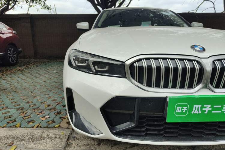 Used BMW 3 Series 2023 325Li M Sport Package Right Front Headlight