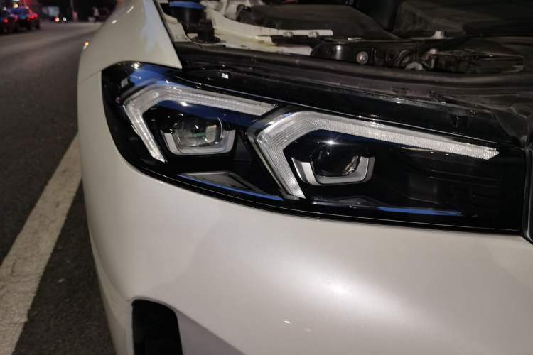 Used BMW 3 Series 2023 325Li M Sport Package Right Front Headlight