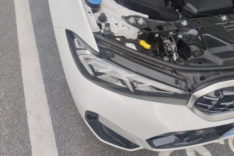 Used BMW 3 Series 2023 325Li M Sport Package Right Front Headlight
