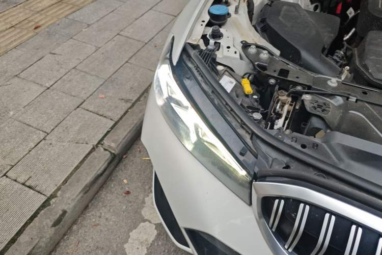 Used BMW 3 Series 2023 320Li M Sport Package Right Front Headlight
