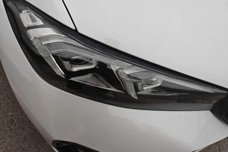 Used BMW 3 Series 2023 325i M Sport Night Edition Package Right Front Headlight