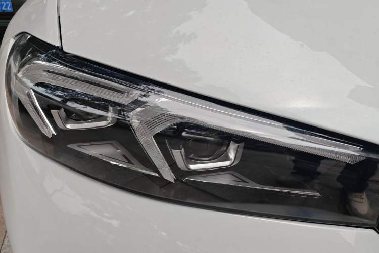 Used BMW 3 Series 2023 320Li M Sport Package Right Front Headlight
