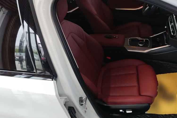 Used BMW 3 Series 2023 325Li M Sport Night Edition Package Right Front Seat