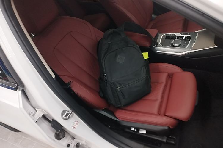 Used BMW 3 Series 2023 325Li M Sport Night Edition Package Right Front Seat
