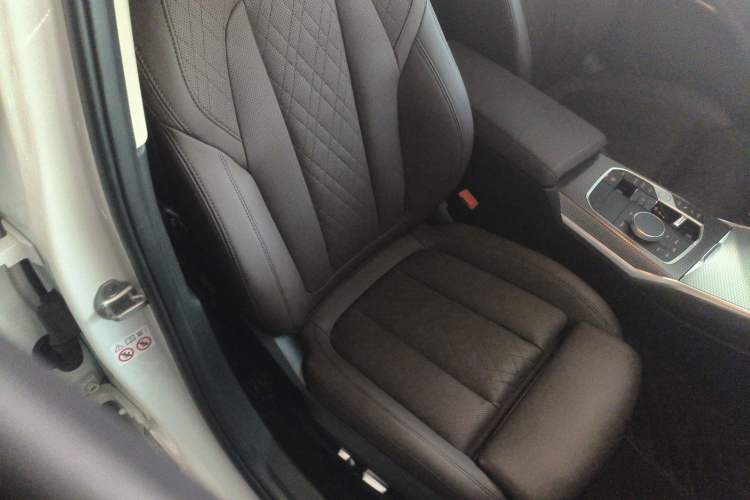 Used BMW 3 Series 2023 325Li M Sport Night Edition Package Right Front Seat