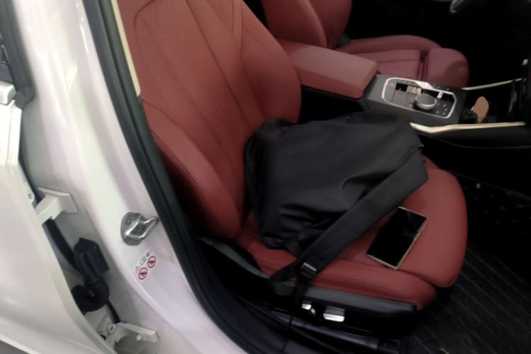Used BMW 3 Series 2023 325i M Sport Package Right Front Seat