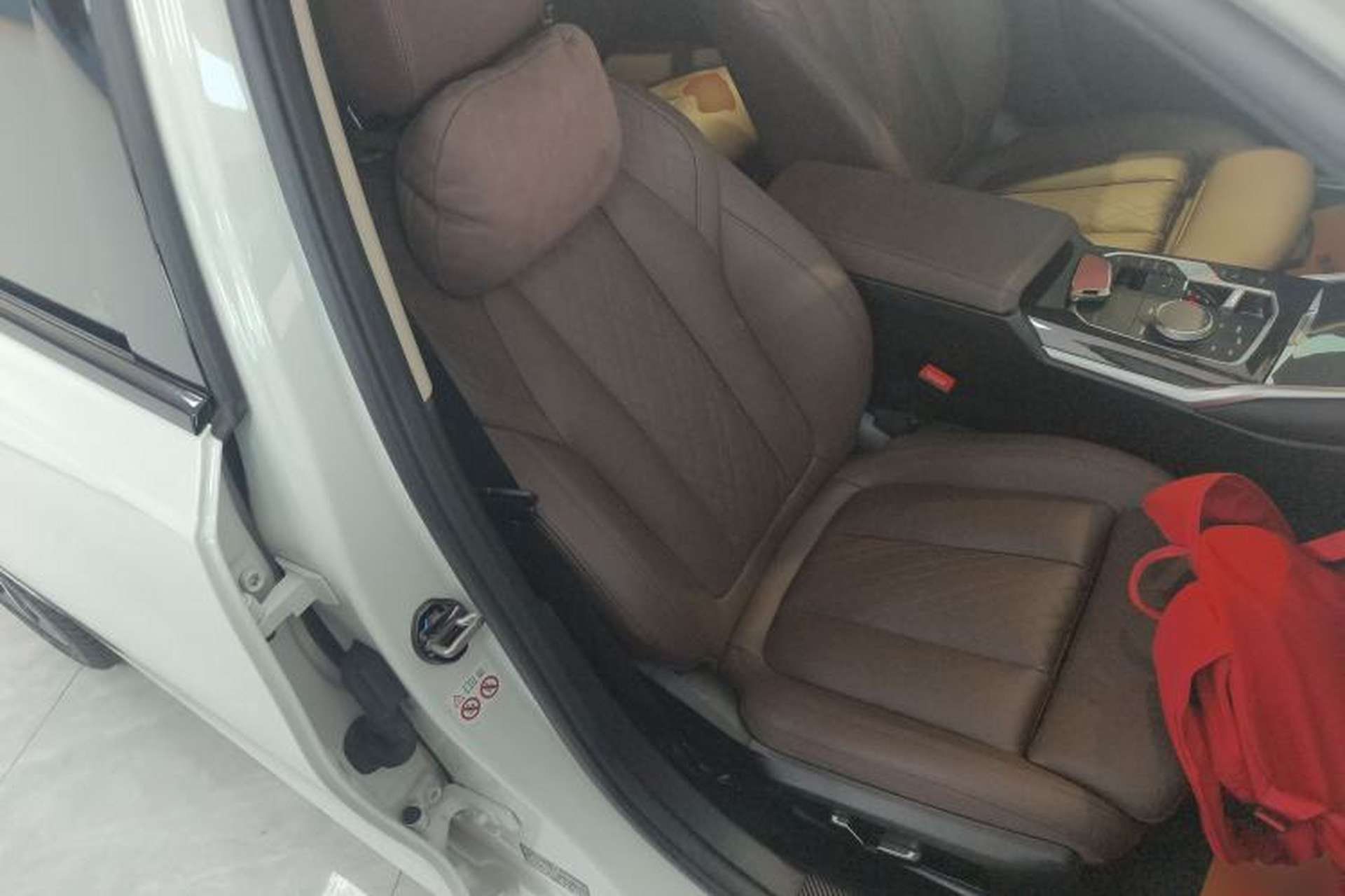 Used BMW 3 Series 2023 325Li M Sport Package Right Front Seat