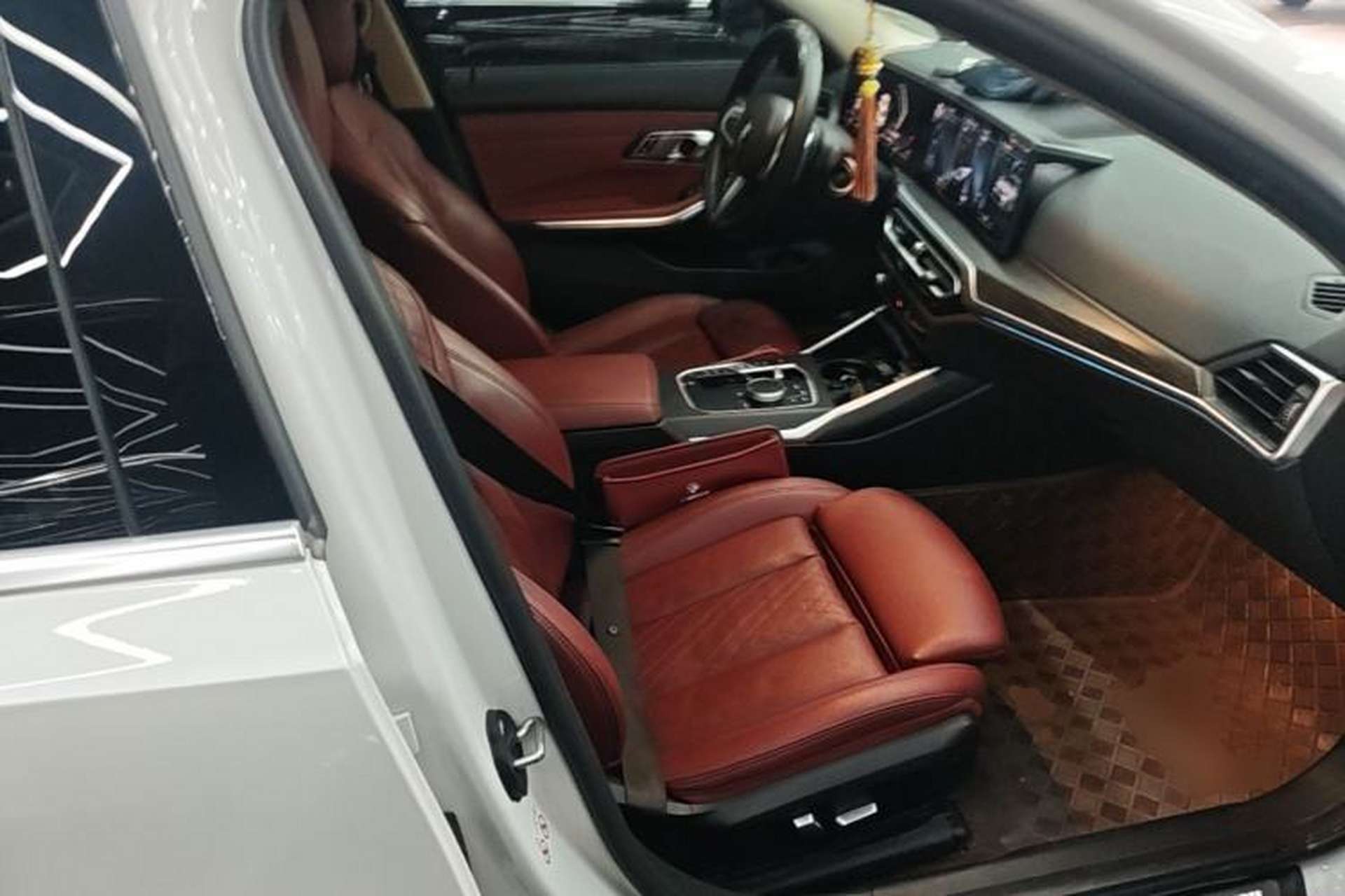 Used BMW 3 Series 2023 325i M Sport Package Right Front Seat