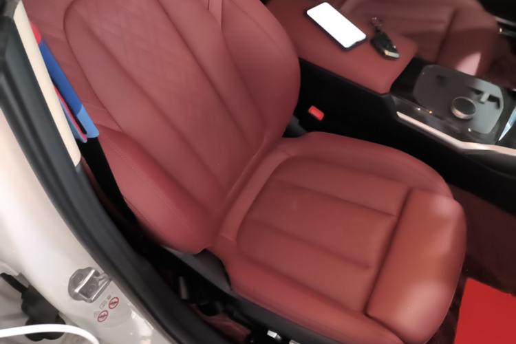 Used BMW 3 Series 2023 325Li M Sport Package Right Front Seat