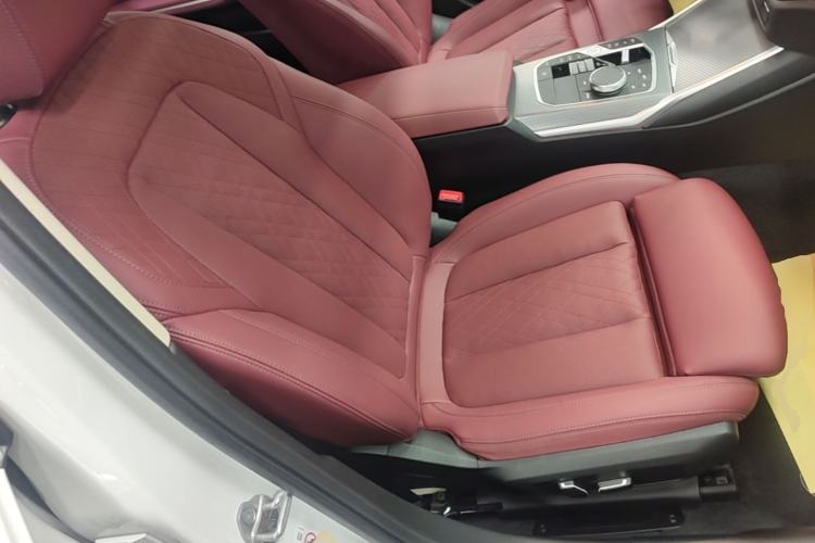 Used BMW 3 Series 2023 325Li M Sport Night Edition Package Right Front Seat