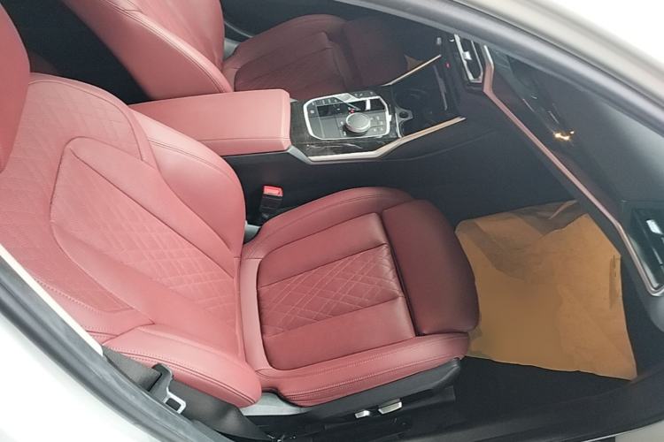 Used BMW 3 Series 2023 325Li M Sport Package Right Front Seat