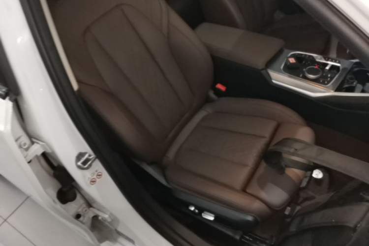 Used BMW 3 Series 2023 325Li M Sport Night Edition Package Right Front Seat