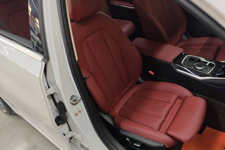 Used BMW 3 Series 2023 325Li M Sport Package Right Front Seat