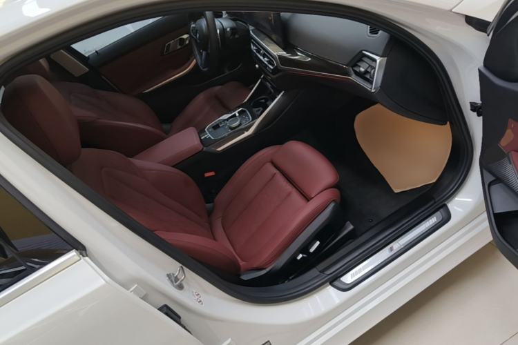 Used BMW 3 Series 2023 325Li M Sport Package Right Front Seat
