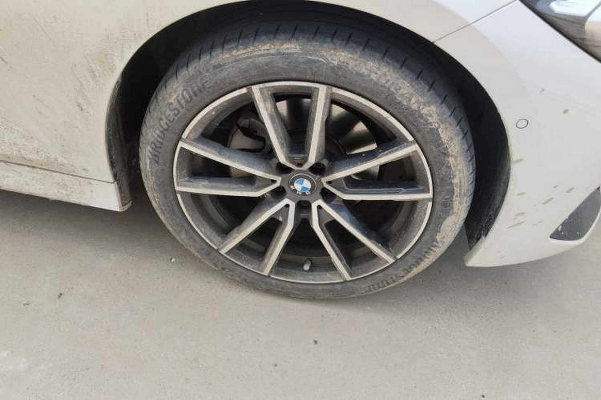 Used BMW 3 Series 2023 325Li M Sport Package Right Front Wheel Hub