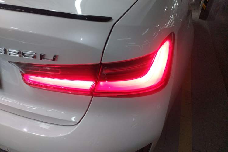 Used BMW 3 Series 2023 325Li M Sport Night Edition Package Right Rear Taillight
