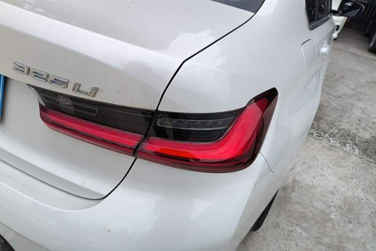 Used BMW 3 Series 2023 325Li M Sport Package Right Rear Taillight