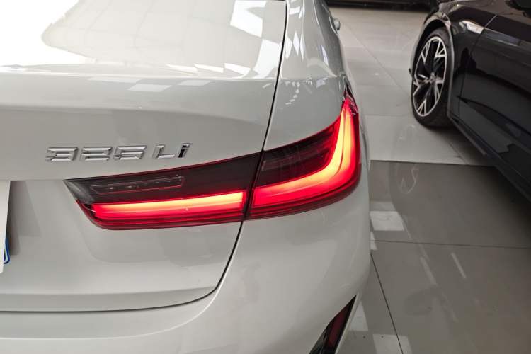 Used BMW 3 Series 2023 325Li M Sport Package Right Rear Taillight