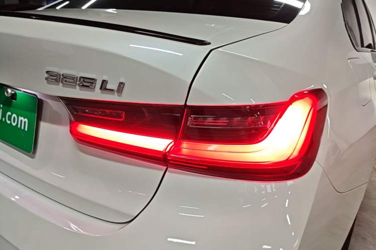 Used BMW 3 Series 2023 325Li M Sport Night Edition Package Right Rear Taillight
