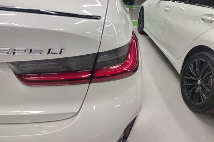 Used BMW 3 Series 2023 325Li M Sport Night Edition Package Right Rear Taillight