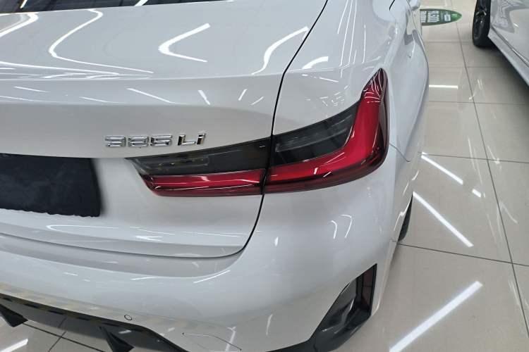 Used BMW 3 Series 2023 325Li M Sport Package Right Rear Taillight