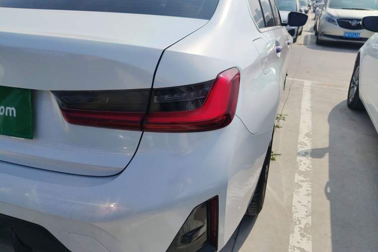 Used BMW 3 Series 2023 325i M Sport Package Right Rear Taillight