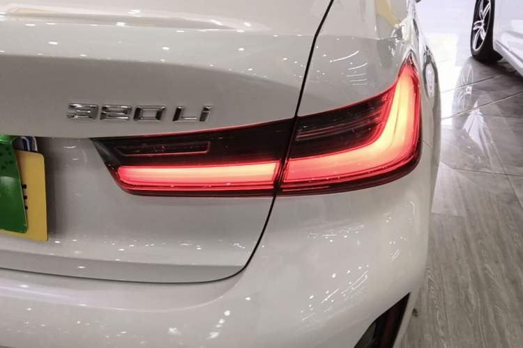 Used BMW 3 Series 2023 320Li M Sport Package Right Rear Taillight