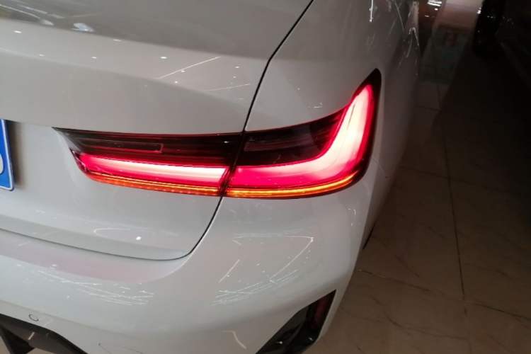 Used BMW 3 Series 2023 320Li M Sport Package Right Rear Taillight