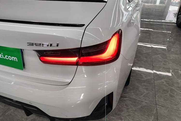 Used BMW 3 Series 2023 325Li M Sport Night Edition Package Right Rear Taillight