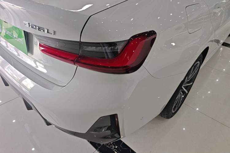 Used BMW 3 Series 2023 325Li M Sport Package Right Rear Taillight