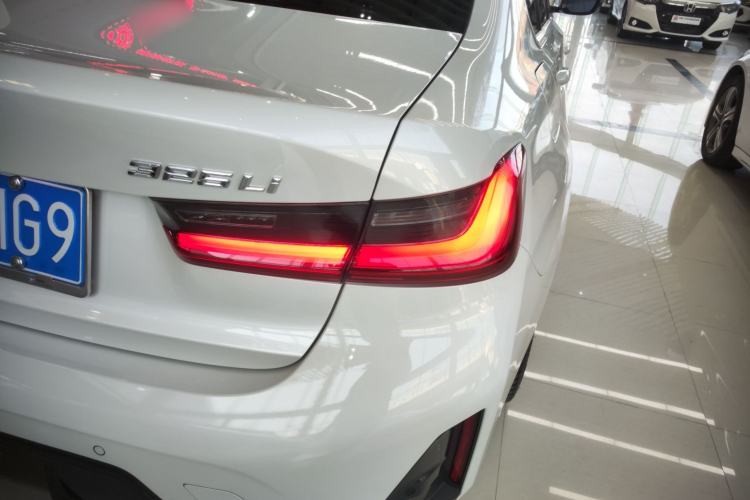 Used BMW 3 Series 2023 325Li M Sport Package Right Rear Taillight