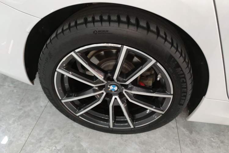 Used BMW 3 Series 2023 325Li M Sport Package Right Rear Wheel Hub