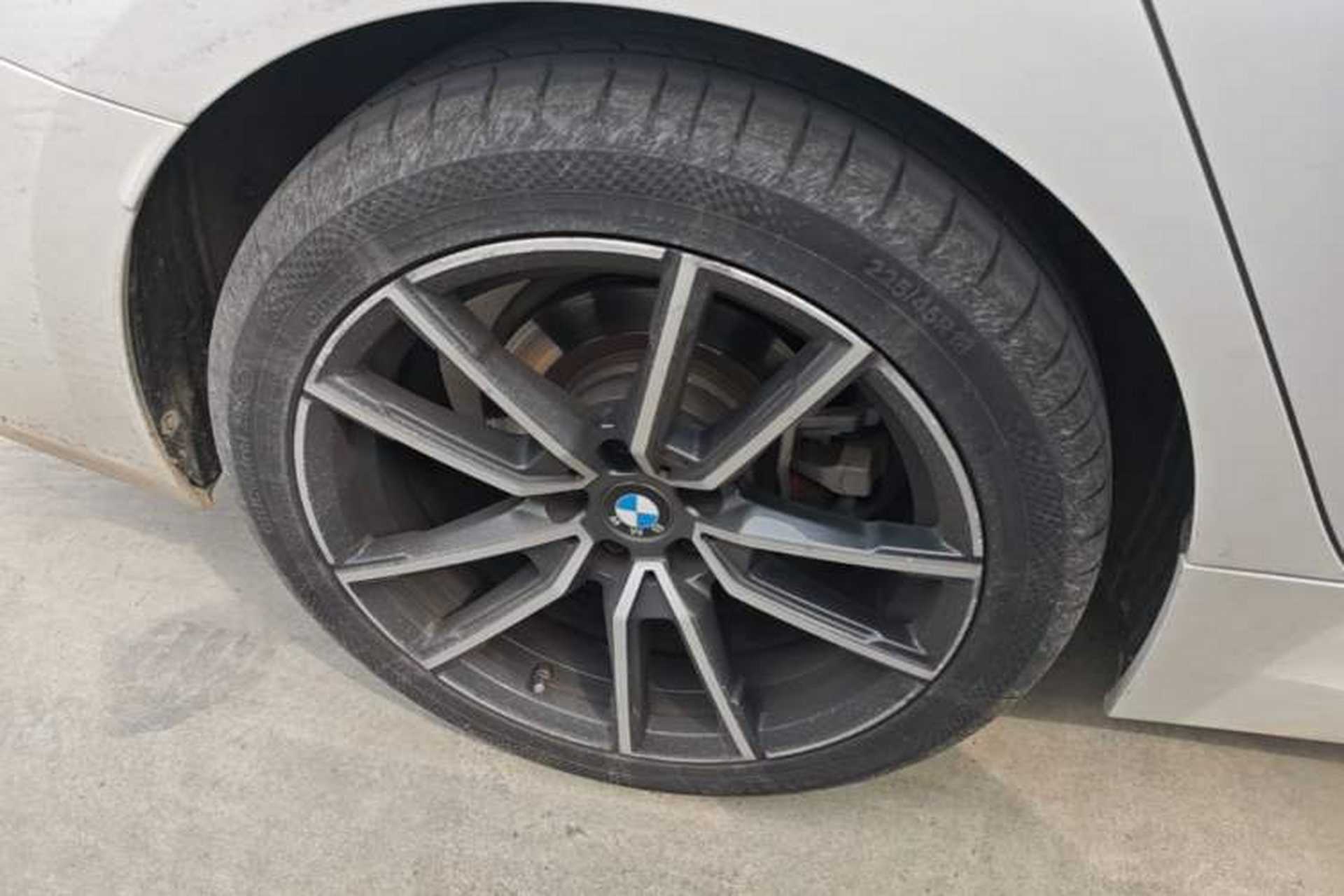 Used BMW 3 Series 2023 320Li M Sport Package Right Rear Wheel Hub