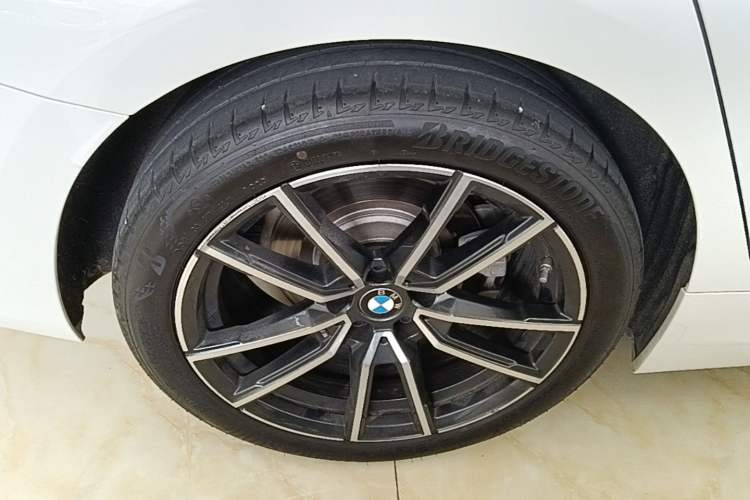 Used BMW 3 Series 2023 325Li M Sport Package Right Rear Wheel Hub