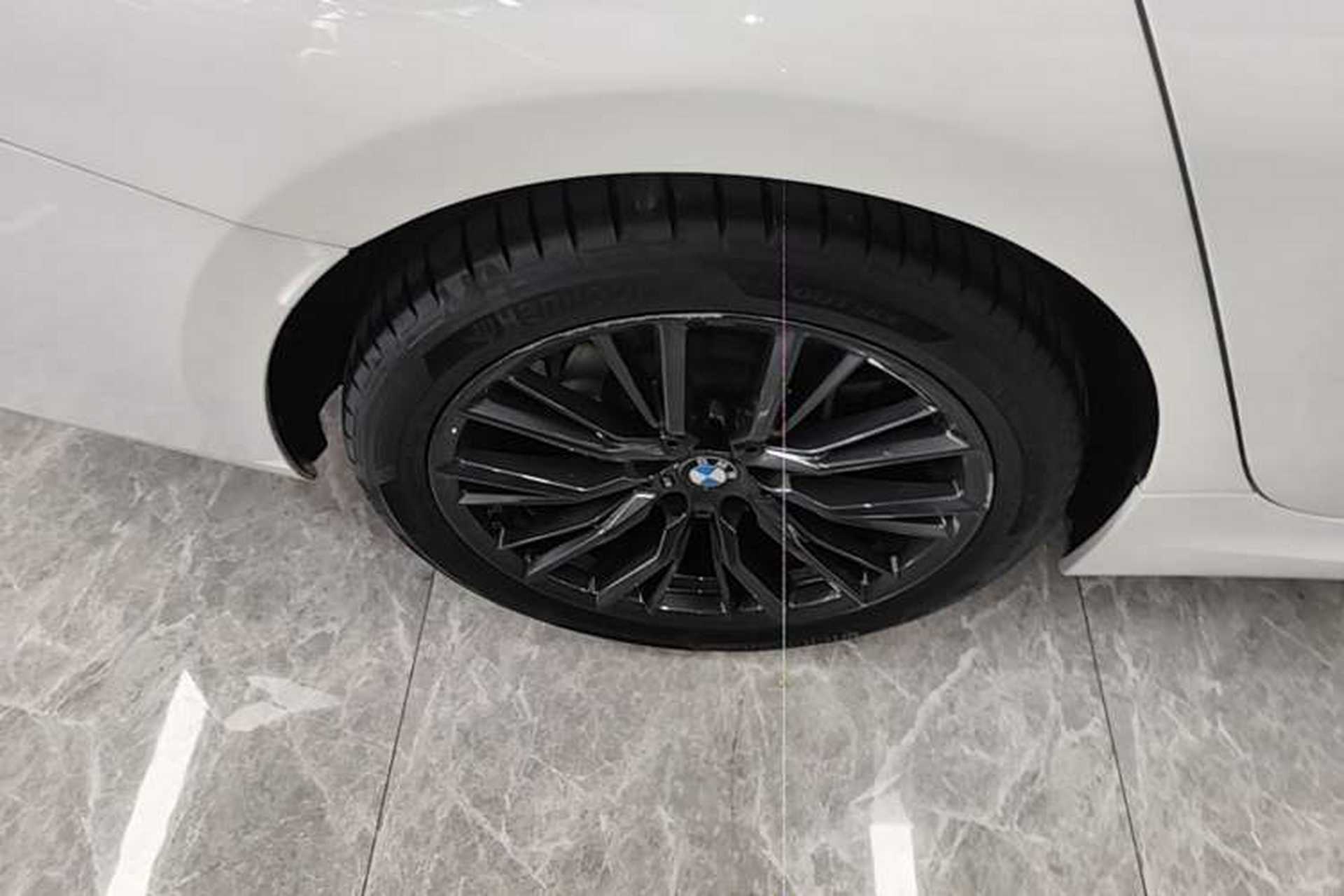 Used BMW 3 Series 2023 325Li M Sport Night Edition Package Right Rear Wheel Hub