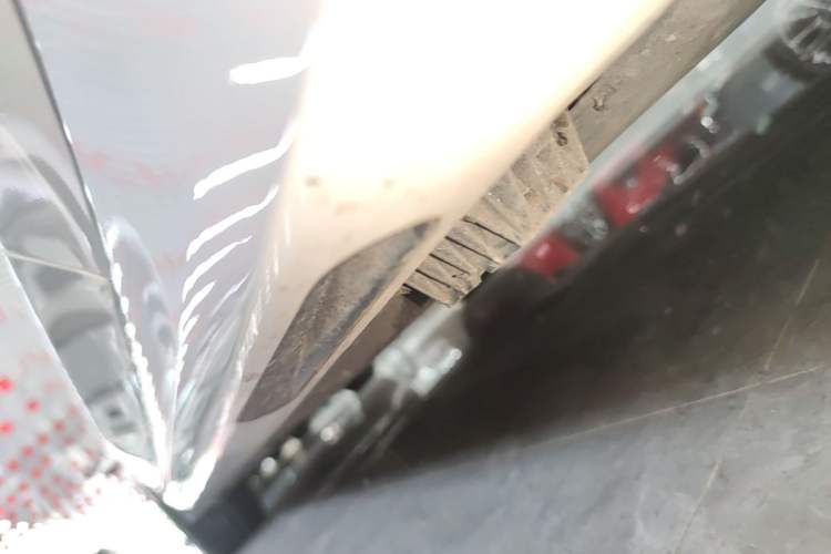 Used BMW 3 Series 2023 325Li M Sport Night Edition Package Right Side Sill