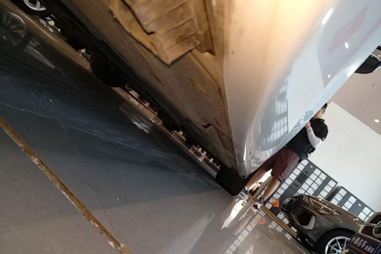Used BMW 3 Series 2023 325Li M Sport Night Edition Package Right Side Sill
