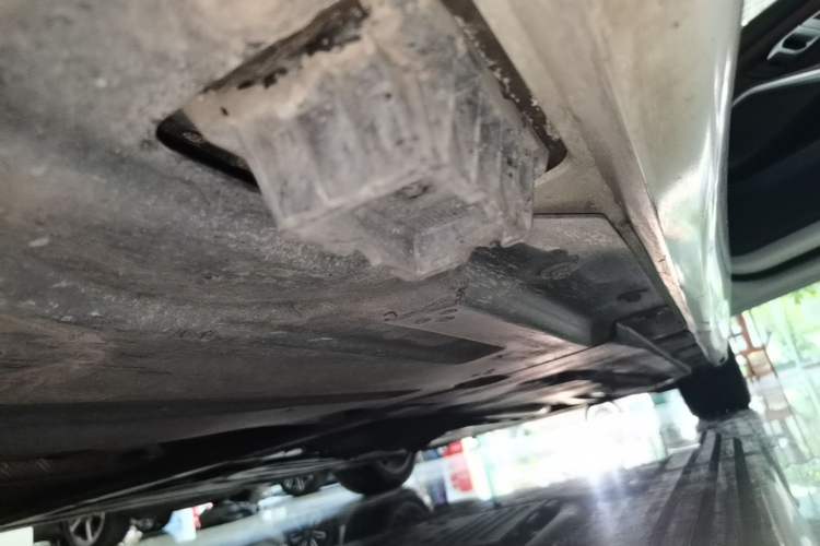 Used BMW 3 Series 2023 325Li M Sport Package Right Side Sill