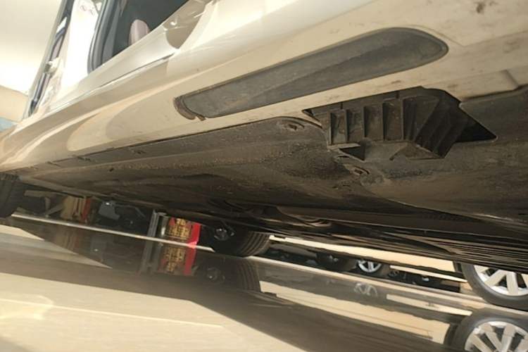 Used BMW 3 Series 2023 325Li M Sport Night Edition Package Right Side Sill
